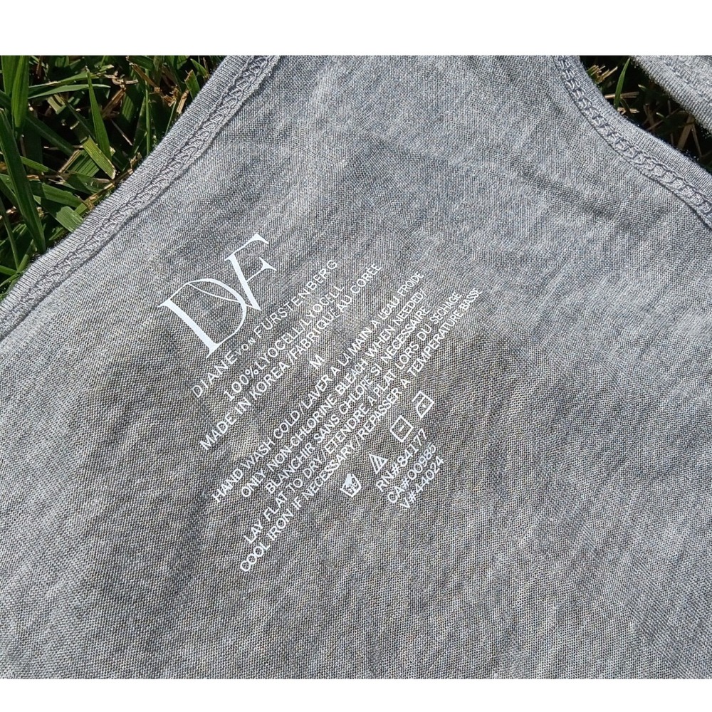 DVF Diane von Furstenberg 100% Modal Gray Racerback Tank Top Soft Lightweight XS - Picture 2 of 8